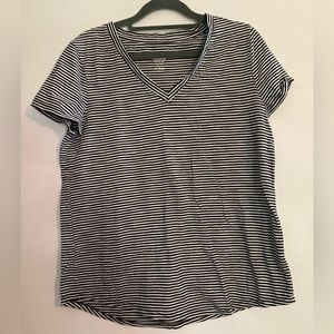 3/$10 Mossimo V-Neck Tee